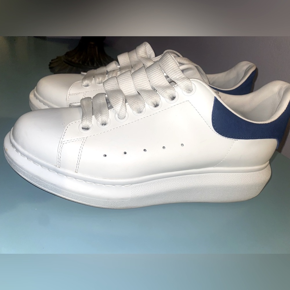 Alexander McQueen’s size
